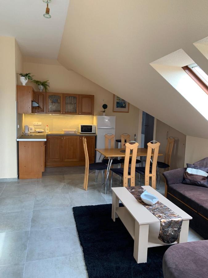 Balaton Kinizsi Apartman Siofok Dış mekan fotoğraf
