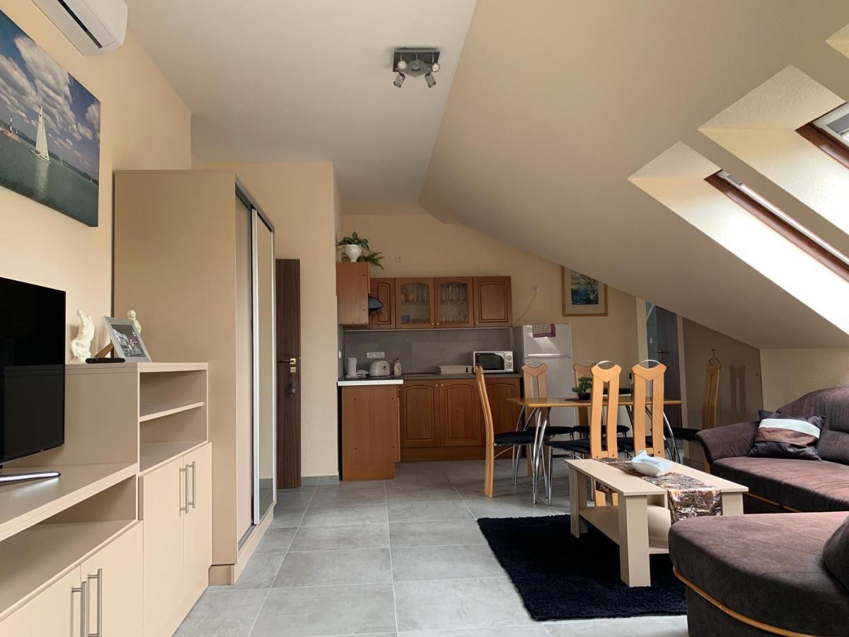 Balaton Kinizsi Apartman Siofok Dış mekan fotoğraf